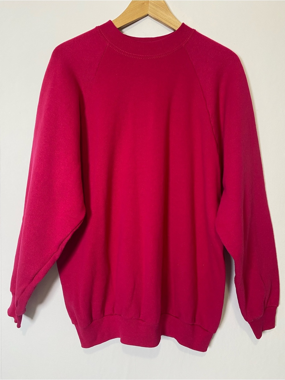 Vintage Fruit of the Loom XL‎ Magenta Pink Crewneck Sweatshirt Raglan Women's